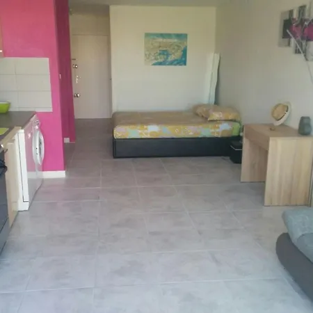 Naturiste Cap D'agde Heliopolis C 77 * Agde