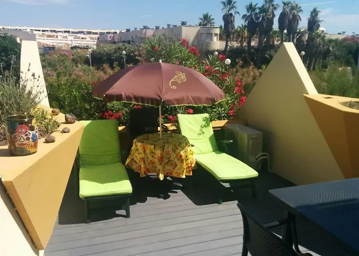 Naturiste Cap D'agde Heliopolis C 77 *